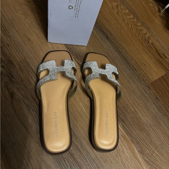 Madden Girl Hailey sandal size 9 NWB - Picture 4 of 5